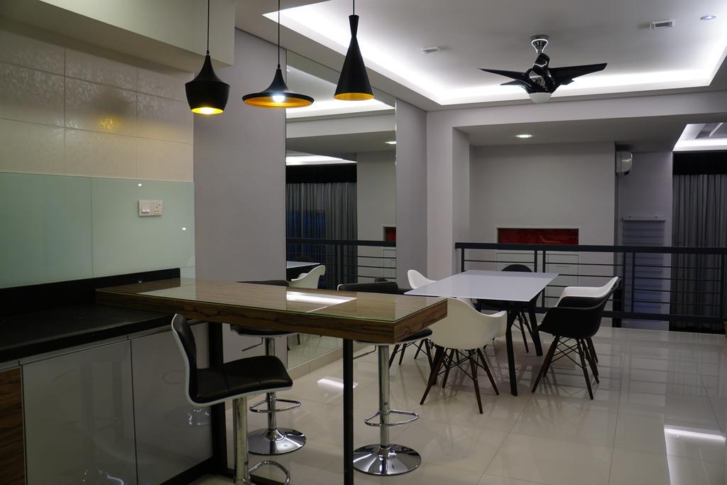 Shamrock Boutique Villa - Stay For 12 Person Batu Ferringhi Room photo